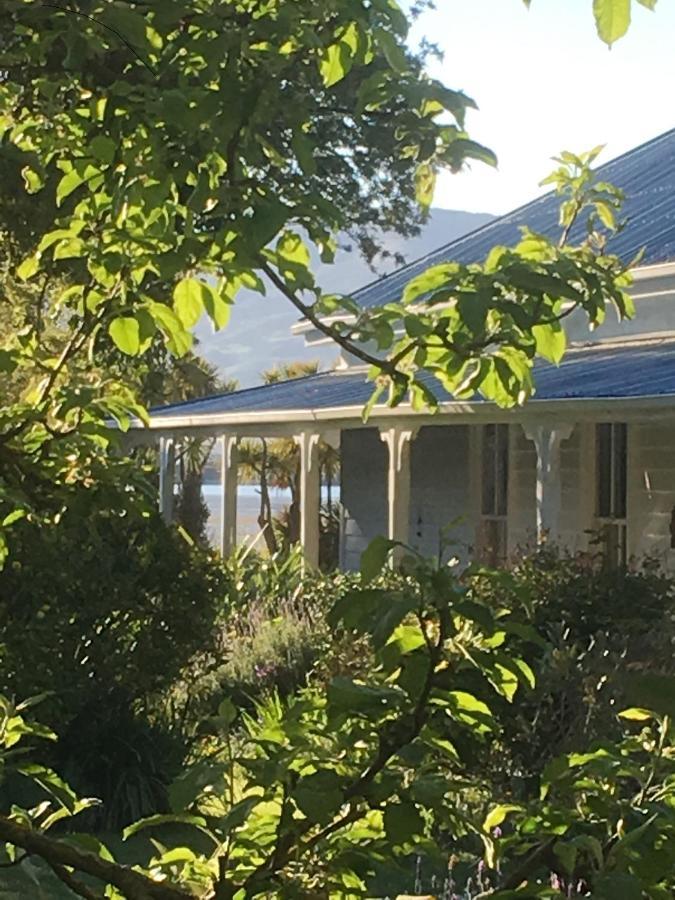 Halfmoon Cottage Akaroa Exterior photo